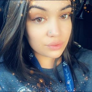 Meet your Posher, Erica